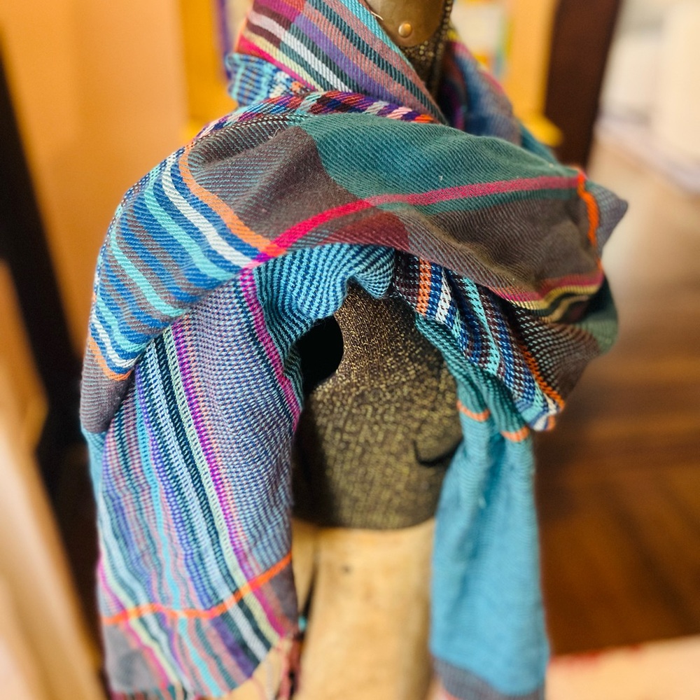 Peruvian Artisan Crafted Scarf - image 3